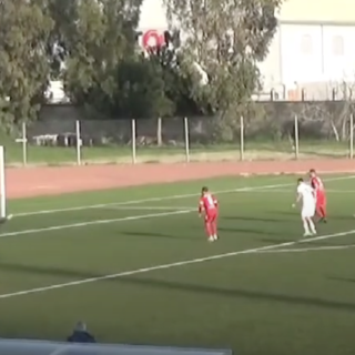 Calcio. La meraviglia e poi l'infortunio, vediamo il gol di Loreto Lo Bosco contro il Varese (VIDEO)