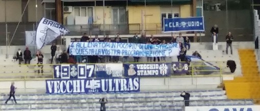 Calcio. Savona, è una crisi senza fine. Ora bisogna solo guardarsi alle spalle Calcio. Savona, è una crisi senza fine. Ora bisogna solo guardarsi alle spalle