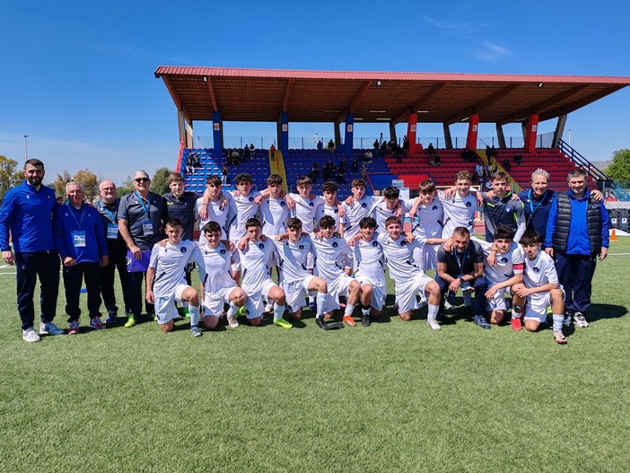 Torneo delle Regioni, Under 15. Liguria show contro la Puglia, apre le marcature il vadese Arancino nel 4-0 di Avola Torneo delle Regioni, Under 15. Liguria show contro la Puglia, apre le marcature il vadese Arancino nel 4-0 di Avola