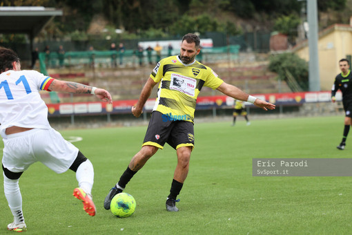Calcio, Baia Alassio Auxilium. Castagna ancora a segno: "Puntiamo a un campionato dignitoso, stiamo dimostrando di potercela giocare contro tutti" (VIDEO) Calcio, Baia Alassio Auxilium. Castagna ancora a segno: "Puntiamo a un campionato dignitoso, stiamo dimostrando di potercela giocare contro tutti" (VIDEO)