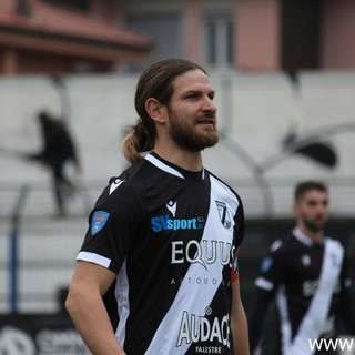 Calcio. L'Albenga rientra da Monjovet con i tre punti. Venneri: "Gara difficile per le condizioni del campo, ma interpretata al meglio" Calcio. L'Albenga rientra da Monjovet con i tre punti. Venneri: "Gara difficile per le condizioni del campo, ma interpretata al meglio"