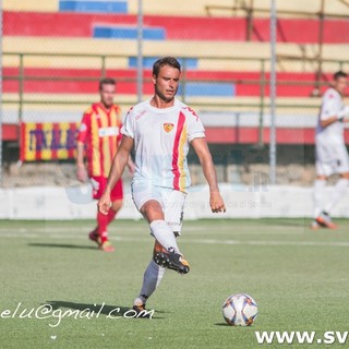 Calciomercato. E' ufficiale, il Finale ritrova Gianmaria Genta Calciomercato. E' ufficiale, il Finale ritrova Gianmaria Genta