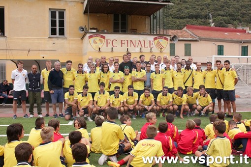 Calcio, Finale: la fotogallery della presentazione dei giallorossi