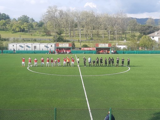 Calcio. Prima Categoria, titolo regionale: Carcarese forza quattro sulla Sampierdarenese, i biancorossi dilagano al "Corrent": a segno Zizzini, Brovida, Revello e Brignone Calcio. Prima Categoria, titolo regionale: Carcarese forza quattro sulla Sampierdarenese, i biancorossi dilagano al "Corrent": a segno Zizzini, Brovida, Revello e Brignone