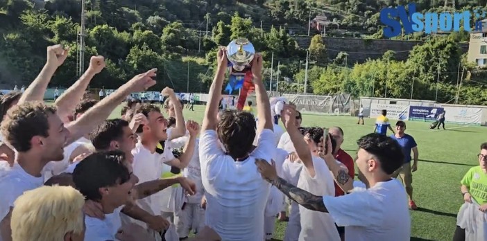 Calcio, Coppa Liguria di 2° Categoria. I rigori di Cisano - Borgo Rapallo e le premiazioni delle squadre (VIDEO)