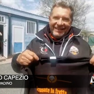 Calcio, Vadino. Scatta la festa per il presidente Capezio: "Vi aspettiamo tutti ad Albenga per festeggiare!" (VIDEO) Calcio, Vadino. Scatta la festa per il presidente Capezio: "Vi aspettiamo tutti ad Albenga per festeggiare!" (VIDEO)