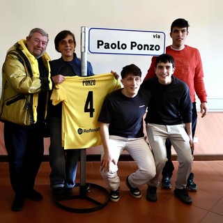 Calcio | Il Modena non dimentica Paolo Ponzo, intitolata una via al centrocampista valbormidese