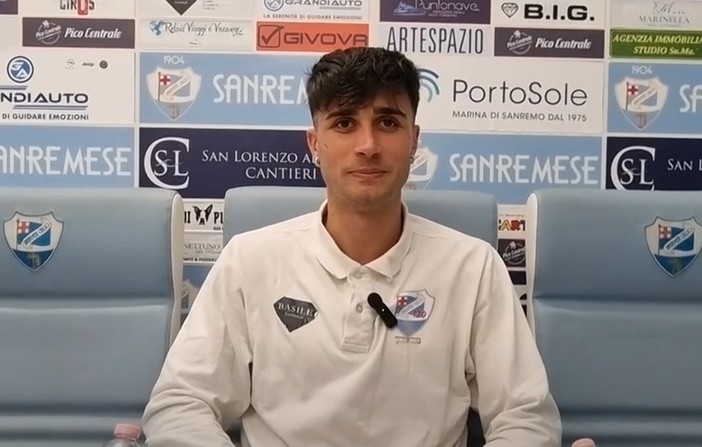 Calciomercato. Simone Andreis resta in D e rinnova con la Sanremese, i matuziani annunciano anche Deda, Santanocito e Andreano Calciomercato. Simone Andreis resta in D e rinnova con la Sanremese, i matuziani annunciano anche Deda, Santanocito e Andreano
