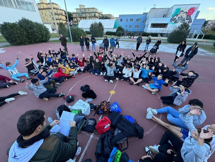 Corsa campestre: 65 studenti in gara per l'IC Val Varella, selezionati i rappresentanti per i campionati provinciali