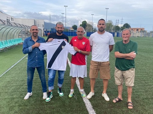 Calciomercato. L'Albenga chiude col botto, ritorna Nicholas Costantini Calciomercato. L'Albenga chiude col botto, ritorna Nicholas Costantini