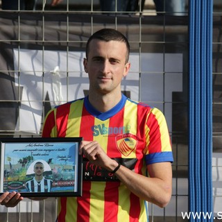 Andrea Rocca, premiato dagli ultras ingauni