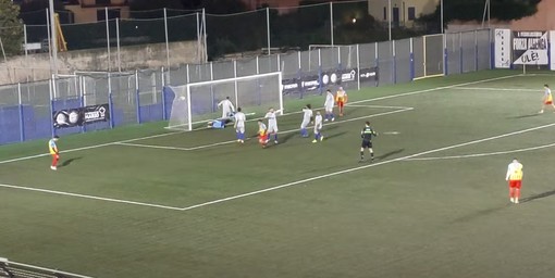 Calcio, La San Filippo Neri Yepp Albenga resta nei quartieri alti, è 3-1 alla Virtus Sanremo (VIDEO) Calcio, La San Filippo Neri Yepp Albenga resta nei quartieri alti, è 3-1 alla Virtus Sanremo (VIDEO)