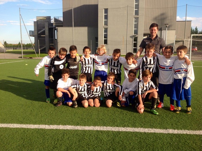 Calcio, Priamar: giornata da sogno per i bimbi della Scuola Calcio nella roccaforte juventina
