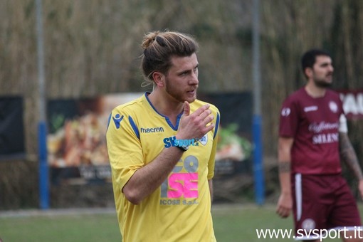 l'attaccante Giulio Spinelli l'attaccante Giulio Spinelli