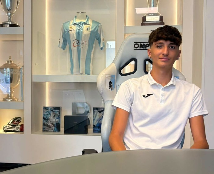 Calciomercato | Anche Lorenzo Pedone passa alla Virtus Entella, il portiere arrriva dalla Golfo Dianese Calciomercato | Anche Lorenzo Pedone passa alla Virtus Entella, il portiere arrriva dalla Golfo Dianese