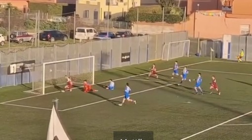 Calcio. I gol di Rocca e Delfino decidono Pontelungo - Ceriale (VIDEO) Calcio. I gol di Rocca e Delfino decidono Pontelungo - Ceriale (VIDEO)