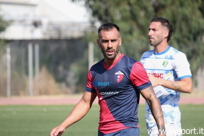 Calcio, Vado. Il sesto sigillo consecutivo arriva a Lavagna, uno scatenato Vita regala l'anticipo ai rossoblu Calcio, Vado. Il sesto sigillo consecutivo arriva a Lavagna, uno scatenato Vita regala l'anticipo ai rossoblu