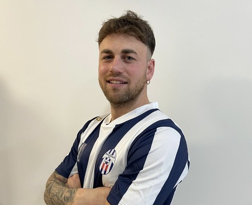 Calciomercato, Savona. Mister Monte ritrova anche Claudio Esposito, il regista è biancoblu Calciomercato, Savona. Mister Monte ritrova anche Claudio Esposito, il regista è biancoblu