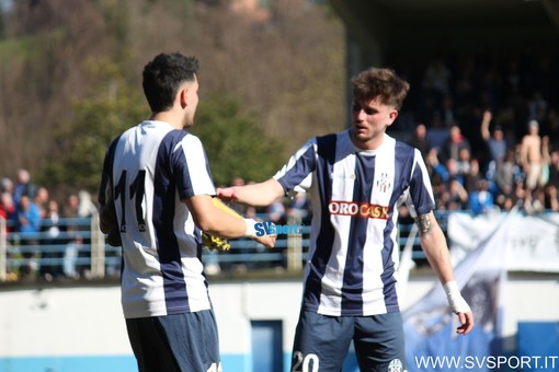 Calcio, Savona. Addio al pepe per Giacomo Piu: "Un saluto a chi c'era solo quando conveniva" Calcio, Savona. Addio al pepe per Giacomo Piu: "Un saluto a chi c'era solo quando conveniva"