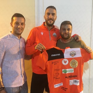 Calciomercato, Vadino. Giacomo Prudente è ufficialmente un giocatore arancionero Calciomercato, Vadino. Giacomo Prudente è ufficialmente un giocatore arancionero