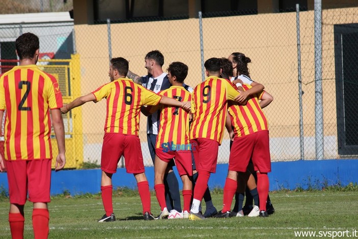 Calcio, Coppa Liguria. Altarese - Mallare chiude il primo turno, servono tanti gol ai giallorossi per raggiungere Speranza e Q&V Calcio, Coppa Liguria. Altarese - Mallare chiude il primo turno, servono tanti gol ai giallorossi per raggiungere Speranza e Q&V