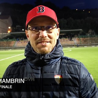 Calcio, Finale. Mambrin esulta ai rigori: "Ce la siamo giocata a viso aperto. Il Legino? Le due vittorie in campionato non traggano in inganno" (VIDEO) Calcio, Finale. Mambrin esulta ai rigori: "Ce la siamo giocata a viso aperto. Il Legino? Le due vittorie in campionato non traggano in inganno" (VIDEO)