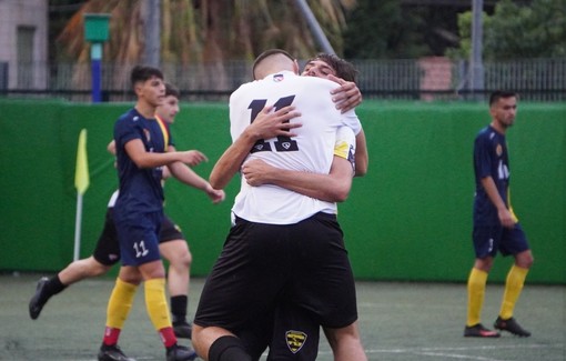 Calcio, Coppa Liguria.  Stasera Baia - Camporosso e Q&amp;V - Speranza, vespe e rossoverdi partono in vantaggio grazie alla classifica avulsa