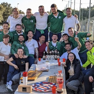Calcio, Legino. Il 3-1 con il Pontelungo vale la salvezza, festa grande nel post partita