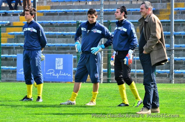 Savona, Simone Braglia: "Vogliamo solo giocatori motivati come Aresti, De Martis e Quintavalla" Savona, Simone Braglia: "Vogliamo solo giocatori motivati come Aresti, De Martis e Quintavalla"