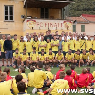 Calcio, Finale: la fotogallery della presentazione dei giallorossi