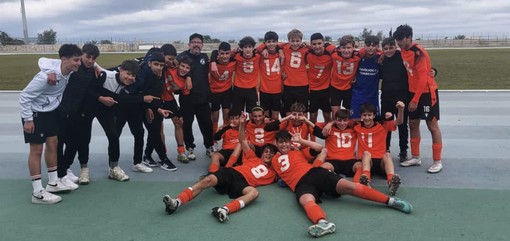 Calcio, Under 15. All'Albenga non basta Riccardo Insolito, sarà l'Athletic a sfidare il Campomorone in finale Calcio, Under 15. All'Albenga non basta Riccardo Insolito, sarà l'Athletic a sfidare il Campomorone in finale