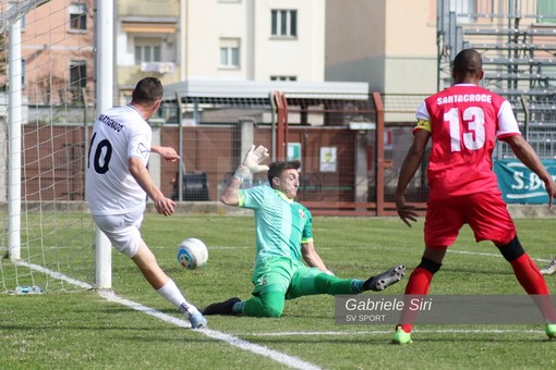 Calcio. Punto pesantissimo per l'Albissola a Cuneo. Rivediamo la magia di Martignago e le azioni salienti del match (VIDEO)