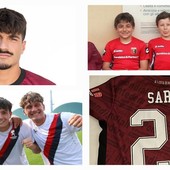 Calcio. Alessio Sarpa non dimentica gli esordi alla Veloce, regalata al club savonese la prima maglia da professionista Calcio. Alessio Sarpa non dimentica gli esordi alla Veloce, regalata al club savonese la prima maglia da professionista