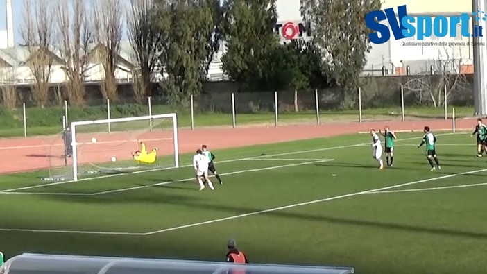 Calcio. L'artiglio di Tinti e il compasso di Capra: i gol di Vado - Castellanzese 2-1 (VIDEO)