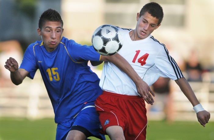 Calcio, Eccellenza e Promozione 2025/26. Toccherà alle singole regioni stabilire se mantenere o rimuovere l'obbligo degli under
