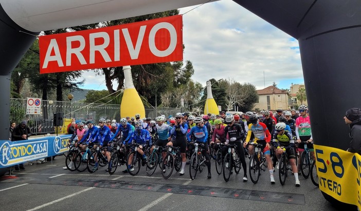 Ciclismo. Domenica si corre la 14° Gran Fondo Città di Loano Ciclismo. Domenica si corre la 14° Gran Fondo Città di Loano