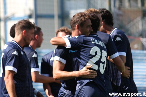 Calcio. Arrivano le Frecce Tricolori, Celle Varazze - Valenzana in campo sabato pomeriggio