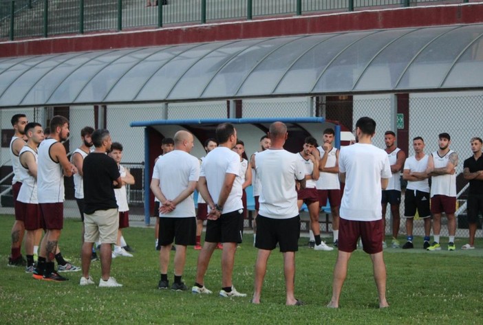 Calcio. Anche il Borghetto in campo per la preparazione, i giocatori confermati per mister Perrone