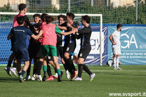 Calcio, Eccellenza. Doppio anticipo natalizio con Athletic - Fezzanese e Arenzano - Campomorone Calcio, Eccellenza. Doppio anticipo natalizio con Athletic - Fezzanese e Arenzano - Campomorone