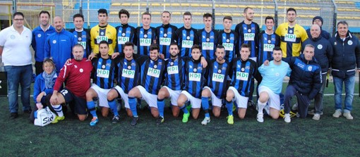 Calcio, Varazze. Mauro Tabacco non ha dubbi: "Vogliamo salire senza passare per i playoff" Calcio, Varazze. Mauro Tabacco non ha dubbi: "Vogliamo salire senza passare per i playoff"