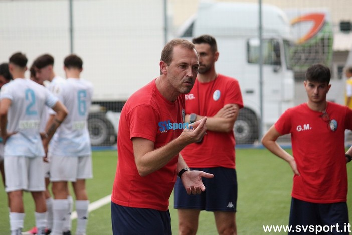 Calcio, Pietra Ligure. La squadra di Moraglia ipoteca i quarti, 4-0 netto in casa del Busalla