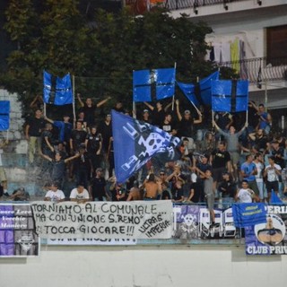 Calcio, Unione Sanremo - Imperia: squadre a riposo, le più belle foto della prima frazione Calcio, Unione Sanremo - Imperia: squadre a riposo, le più belle foto della prima frazione