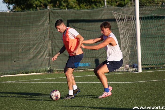 Calcio, Coppa Promozione. Sabato in campo per Savona  e Bragno, alle 17:30 l'anticipo del Chittolina