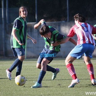 Calcio, Juniores di Eccellenza. Legino e Finale tornano in campo, l'obiettivo è la finale tutta savonese Calcio, Juniores di Eccellenza. Legino e Finale tornano in campo, l'obiettivo è la finale tutta savonese