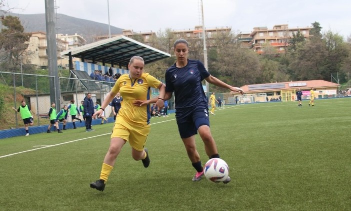 Torneo delle Regioni femminile. I risultati e le classifiche dopo la prima giornata. Liguria ko di misura Torneo delle Regioni femminile. I risultati e le classifiche dopo la prima giornata. Liguria ko di misura