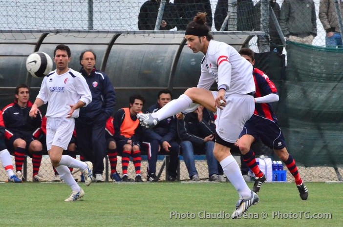 Calciomercato. Il Varazze blinda la difesa, tesserato Tiziano Glauda Calciomercato. Il Varazze blinda la difesa, tesserato Tiziano Glauda