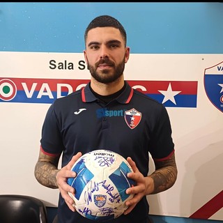 Fotonotizia | Vado, quattro gol al Saluzzo e pallone a casa per Davide Arras