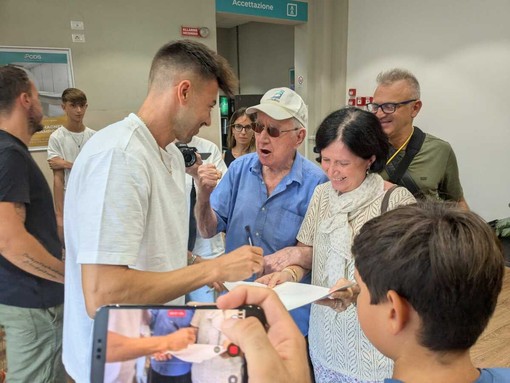 Calcio | Stephan El Shaarawy è arrivato a Genova, ora le visite mediche e la firma sul contratto Calcio | Stephan El Shaarawy è arrivato a Genova, ora le visite mediche e la firma sul contratto