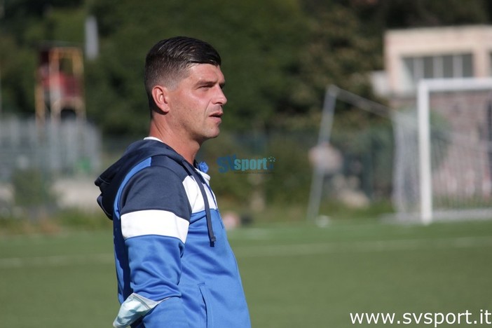 Calcio, Cairese show con il Rapallo Rivarolese. Alessi: "Partita dominata. Gli spareggi nazionali restano una buona alternativa per la promozione in D"