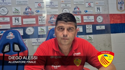 Calcio | Finale. Alessi vuole più attenzione: "Non va bene prendere cinque reti su sei da piazzato, in settimana arriverà un portiere" (VIDEO) Calcio | Finale. Alessi vuole più attenzione: "Non va bene prendere cinque reti su sei da piazzato, in settimana arriverà un portiere" (VIDEO)